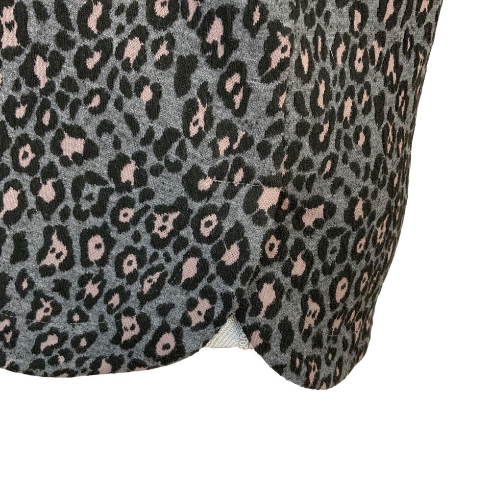 LOFT Womens Small Gray Black Tan Animal Leopard Print Short Sleeve Textured Top - Picture 6 of 13